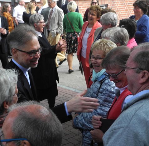 DSCN3812Ausschn__Individuell_.jpg DSCN3812Ausschn__Individuell_.jpg